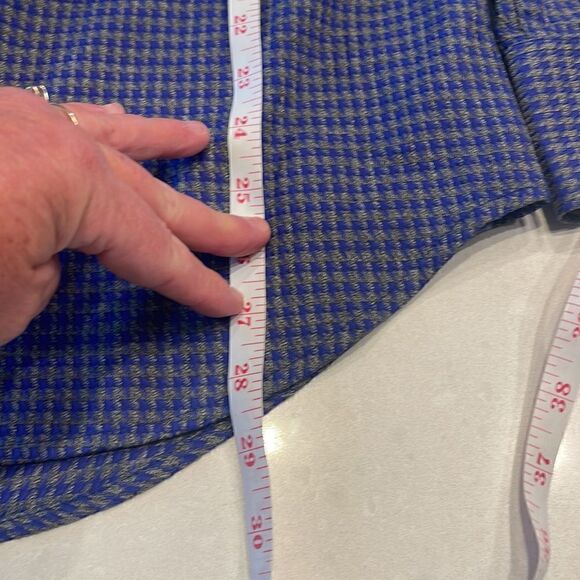 Robert Graham men’s medium shirt beautiful piece if you know this brand love it. - Picture 8 of 12